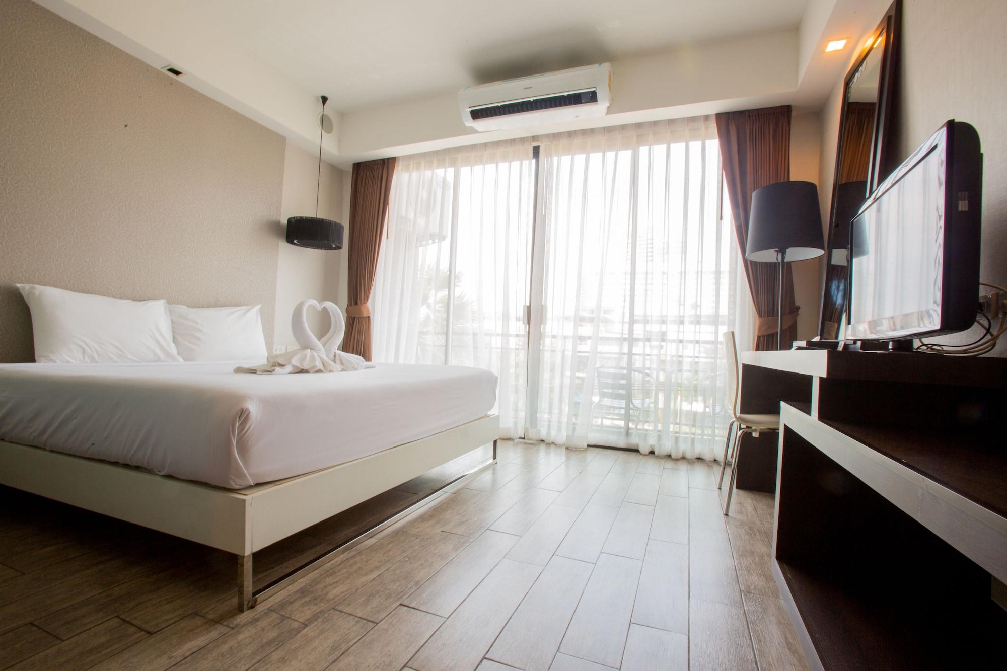 Inn Place Serviced Residence Pattaya Exterior photo