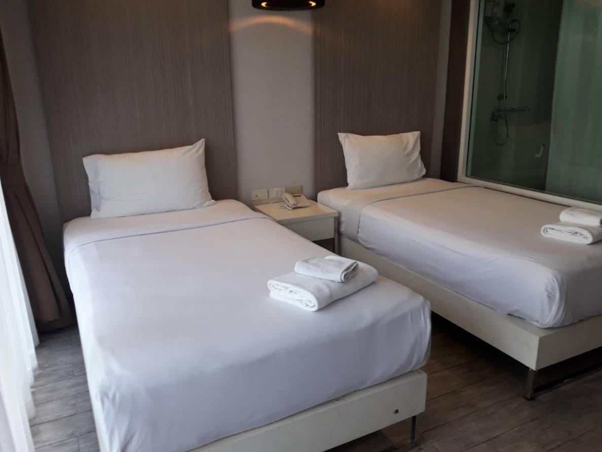 Inn Place Serviced Residence Pattaya Exterior photo